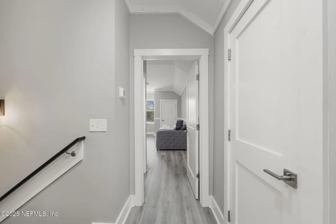 Photo of 1499 SHEFFIELD Road
