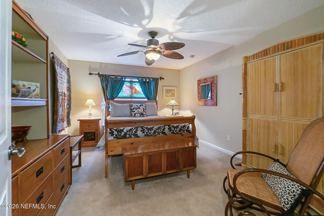 Photo of 376 VALVERDE Lane