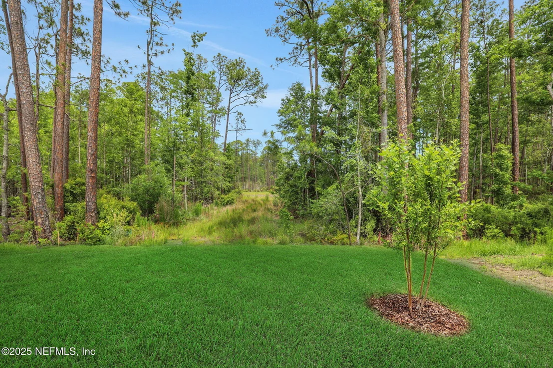 Photo of 530 FARMFIELD Drive