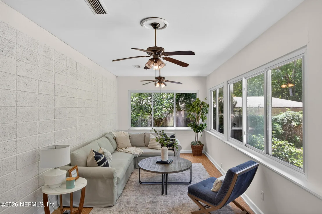 Photo of 317 FROG HOLLOW Road