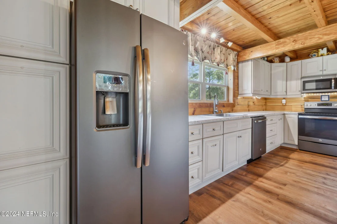 Photo of 16358 DEACON Drive