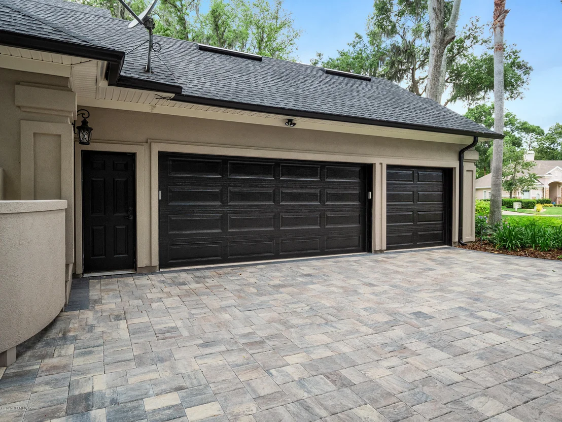 Photo of 13688 MARKHAM HILL Drive