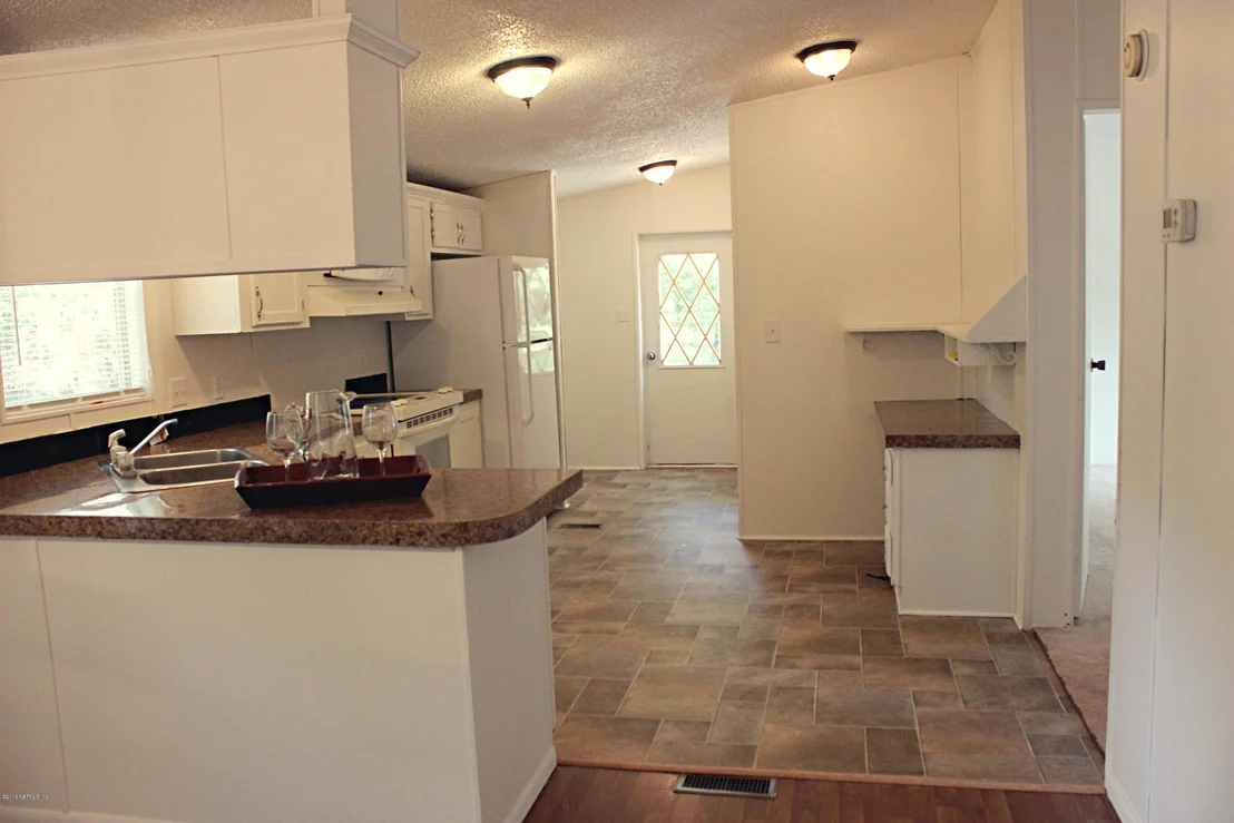 Photo of 86158 LOFTON Court