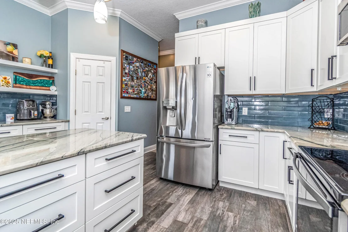 Photo of 8219 MUD LAKE Road