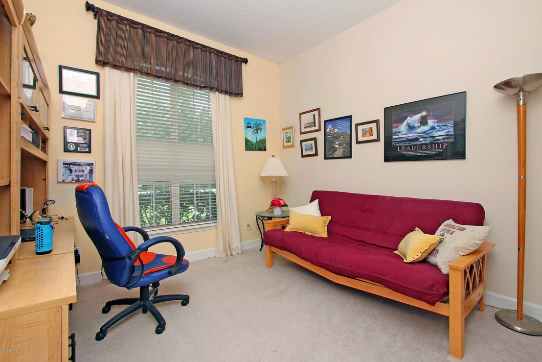 Photo of 124 IVY LAKES Drive