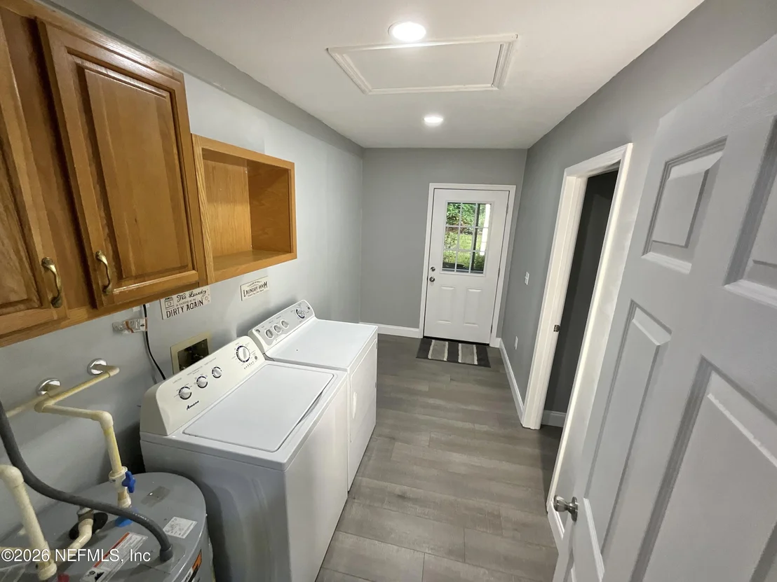 Photo of 468 SE 28TH Way