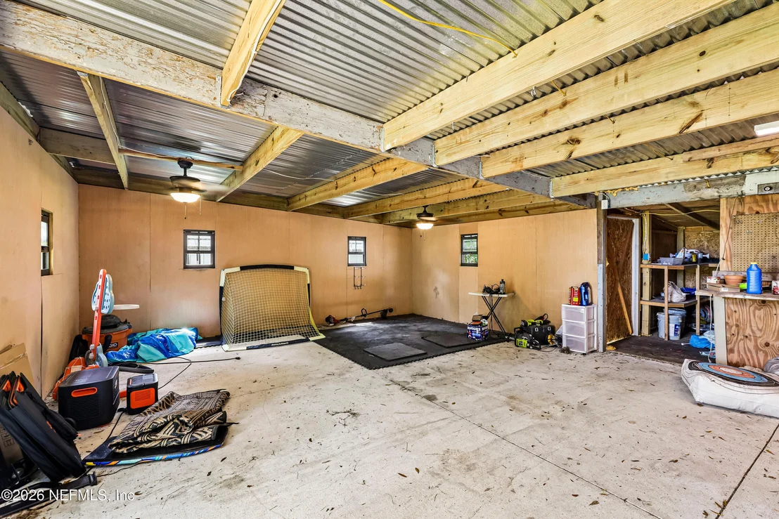 Photo of 2252 MILLS Road