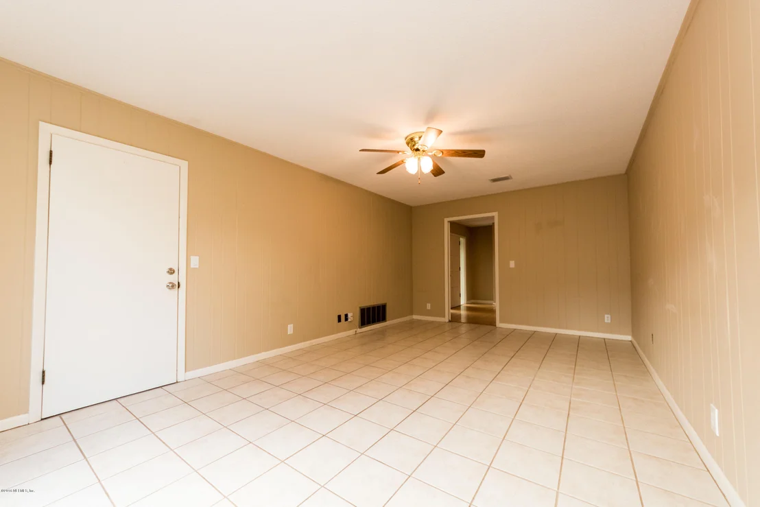 Photo of 9541 WHITTINGTON Drive