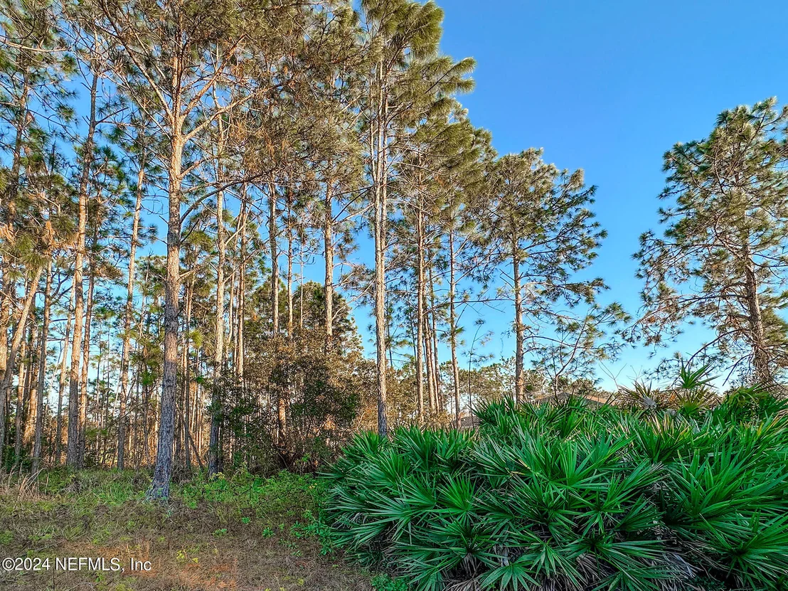 Photo of 32 LEAVER Drive