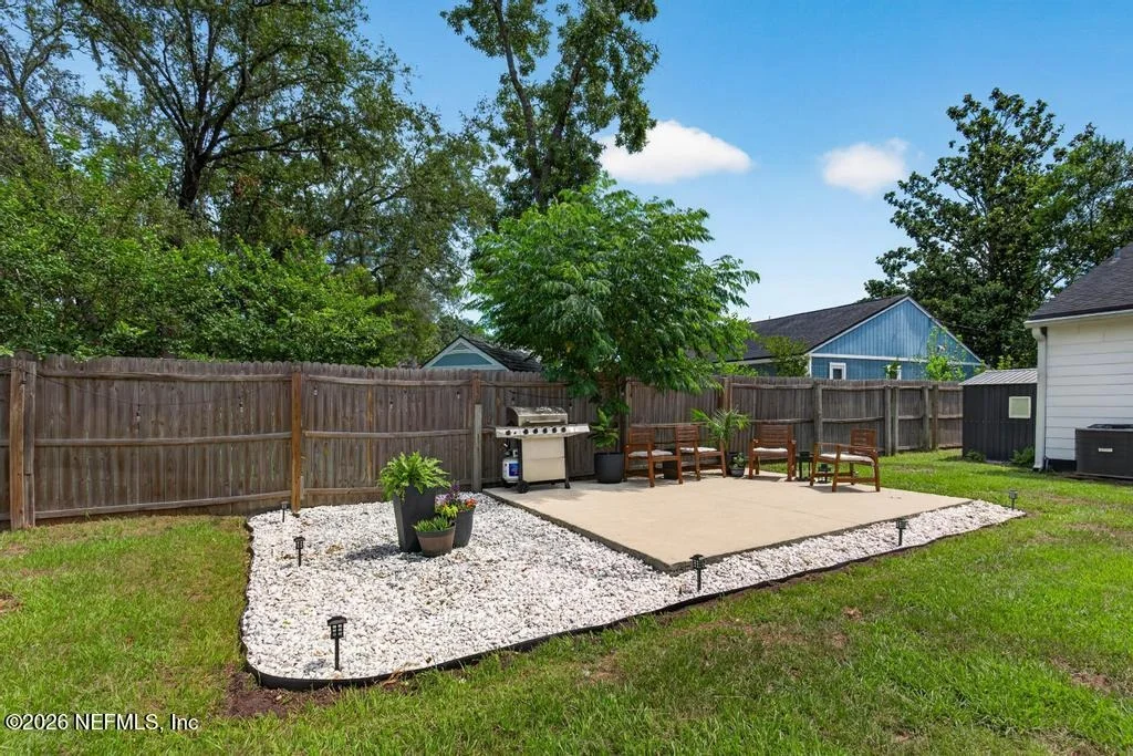 Photo of 12844 BEAUBIEN Road