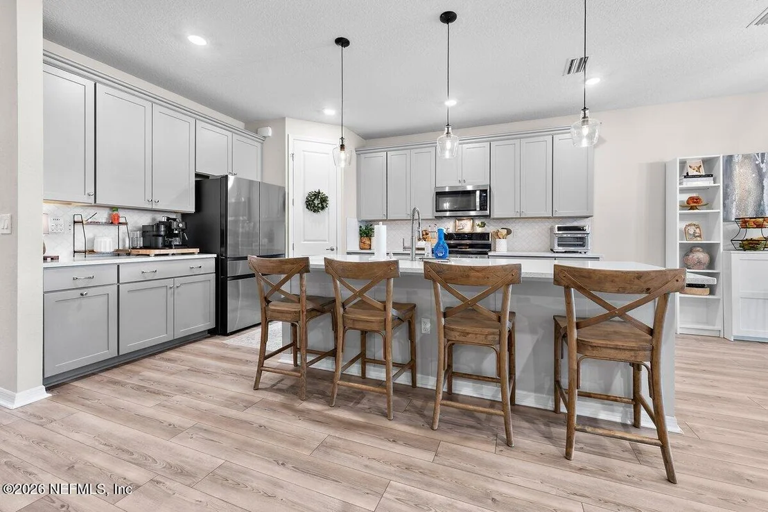 Photo of 174 MYRTLE OAK Court
