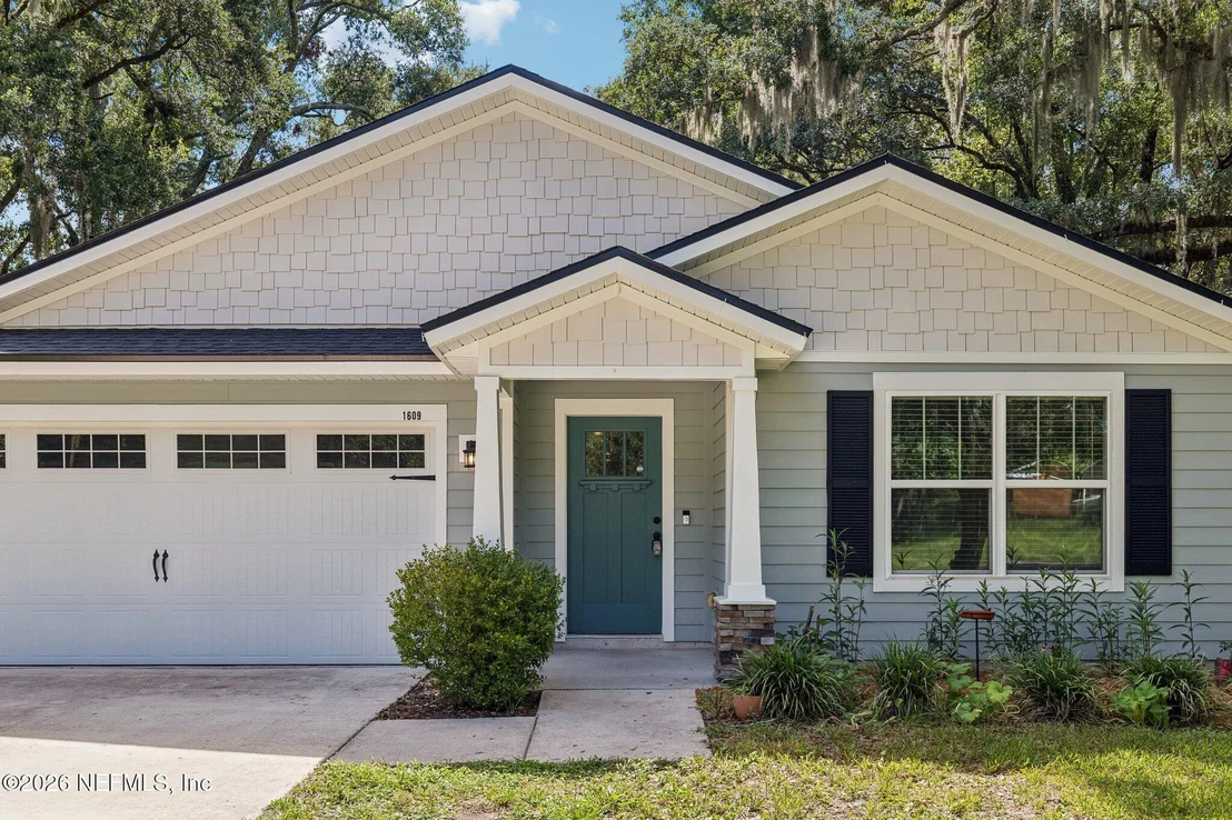 Photo of 1609 DERITO Drive