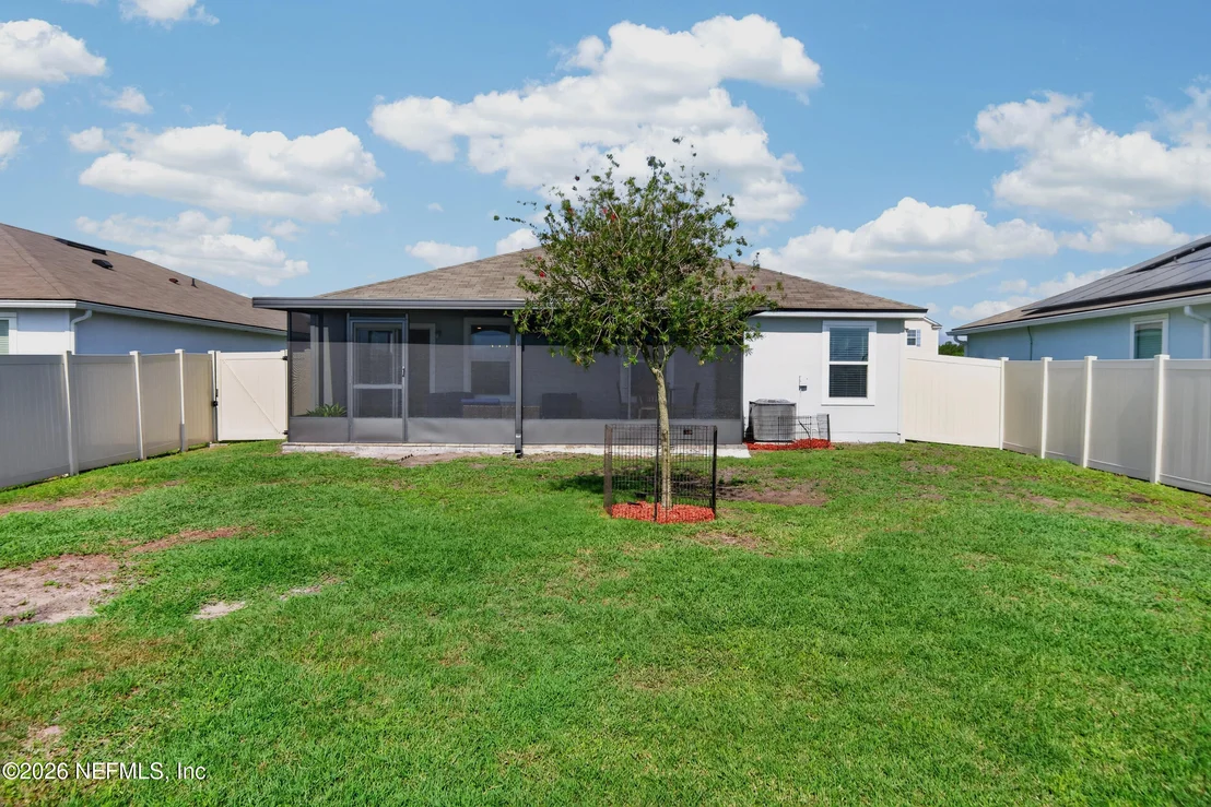 Photo of 492 JARAMA Circle