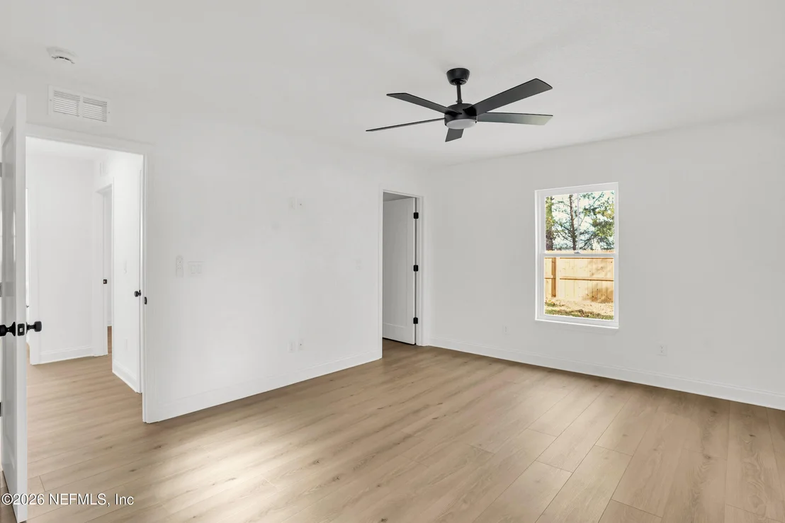 Photo of 219 NORTH Boulevard