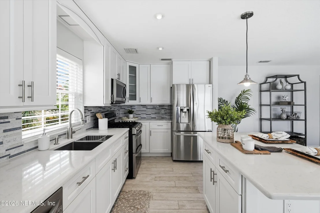 Photo of 9151 JUNE Lane