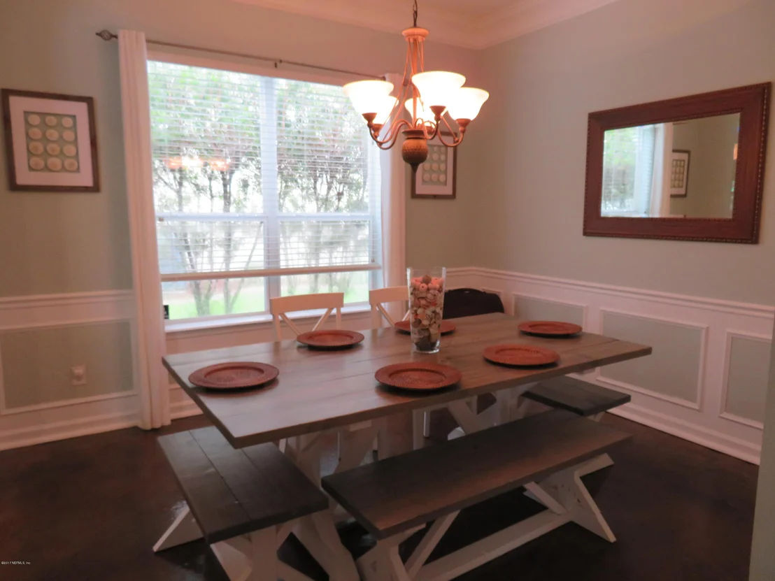 Photo of 113 CASTLEGATE Lane