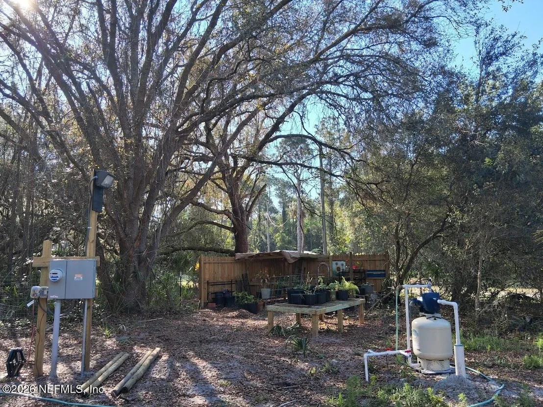 Photo of 910 PARADISE Boulevard