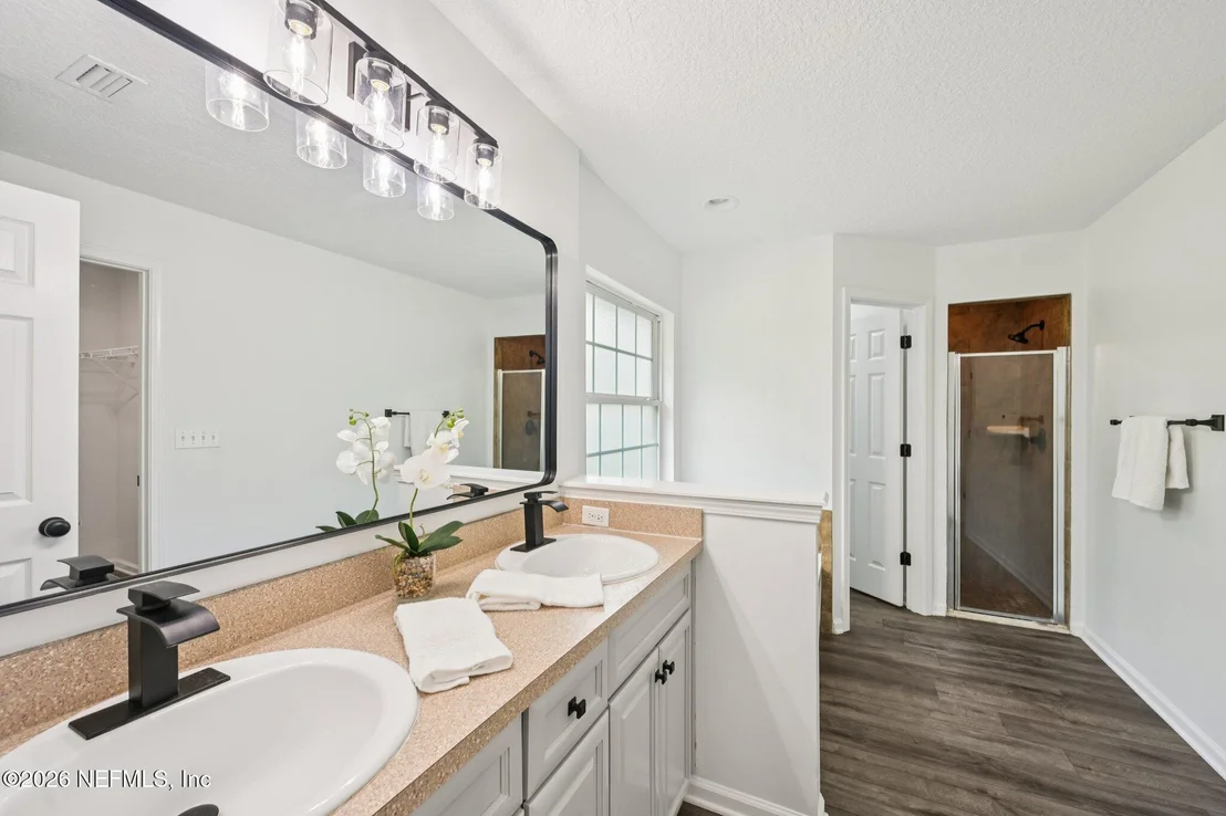 Photo of 54017 ASHERTON Cove