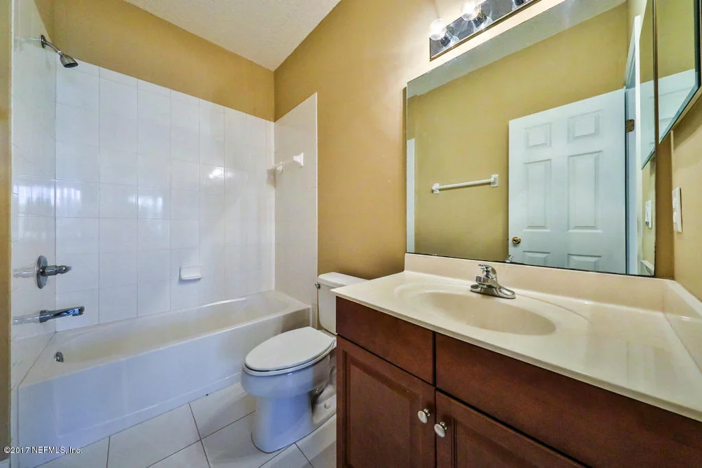 Photo of 812 N END Street