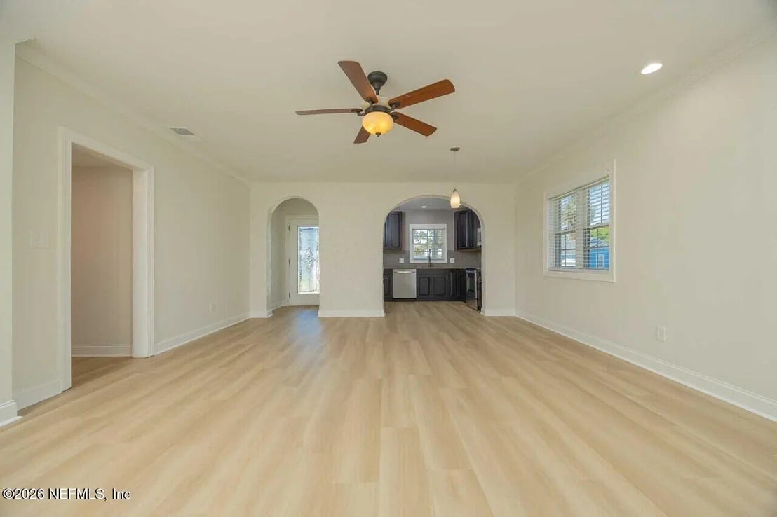 Photo of 310 ANDREAS Street