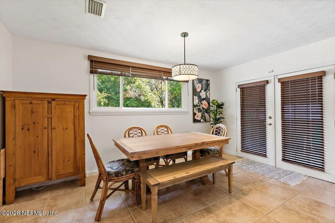 Photo of 5698 WEBER Lane