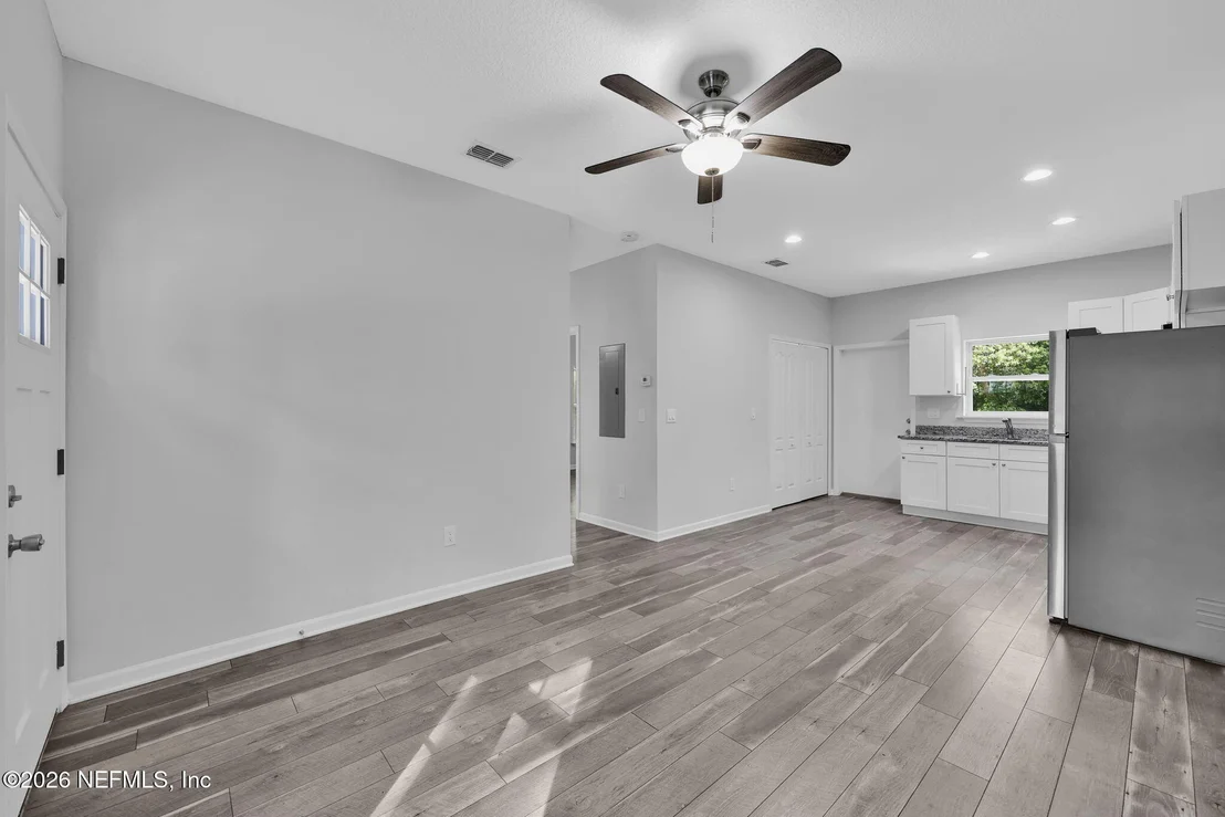 Photo of 1148 TOCOI Road