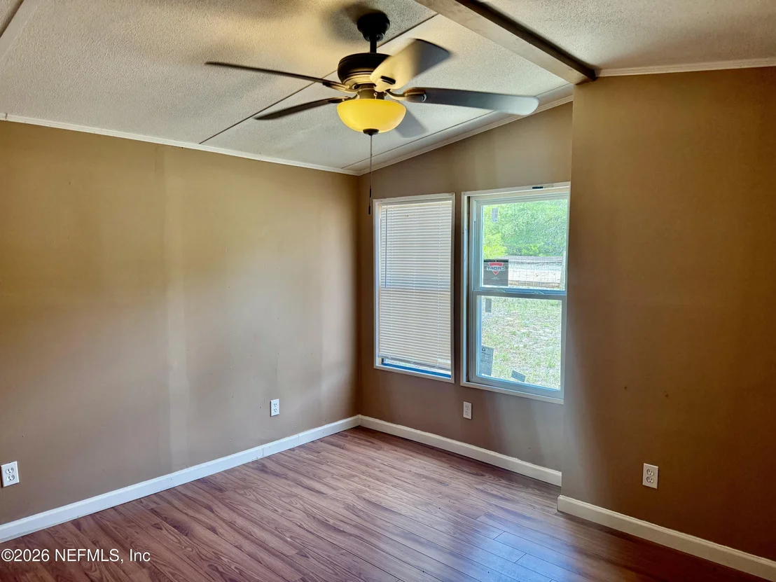 Photo of 509 JANET Avenue