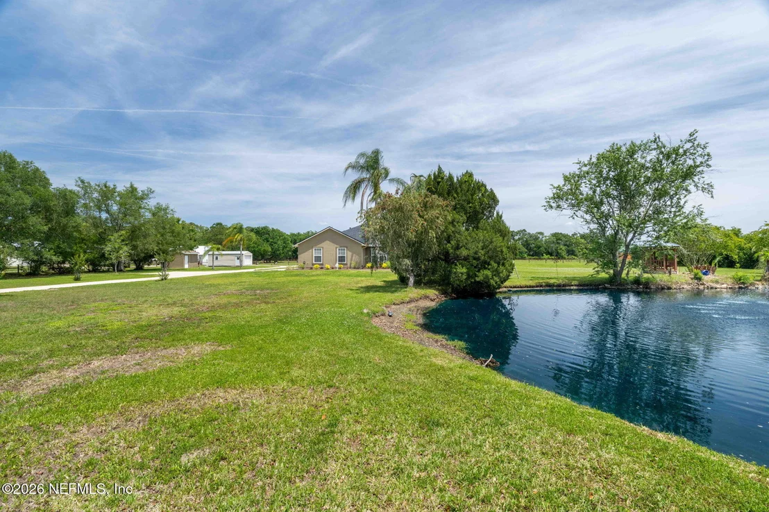 Photo of 8200 MORRISON Road