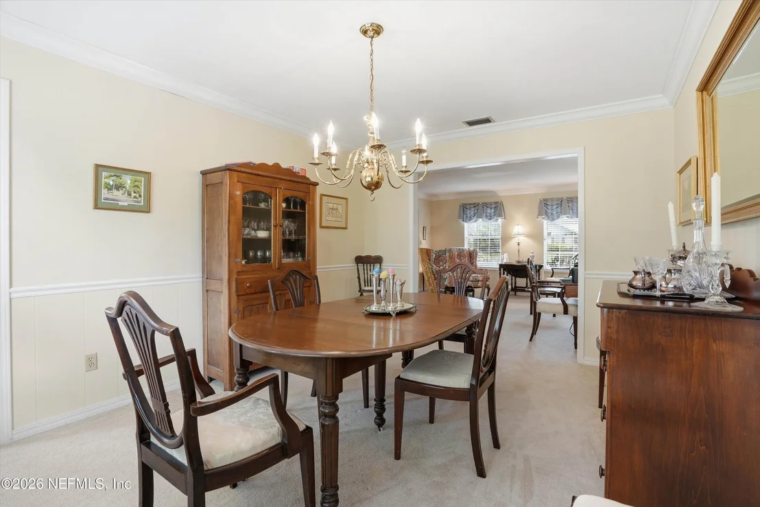 Photo of 970 SANDPIPER Lane