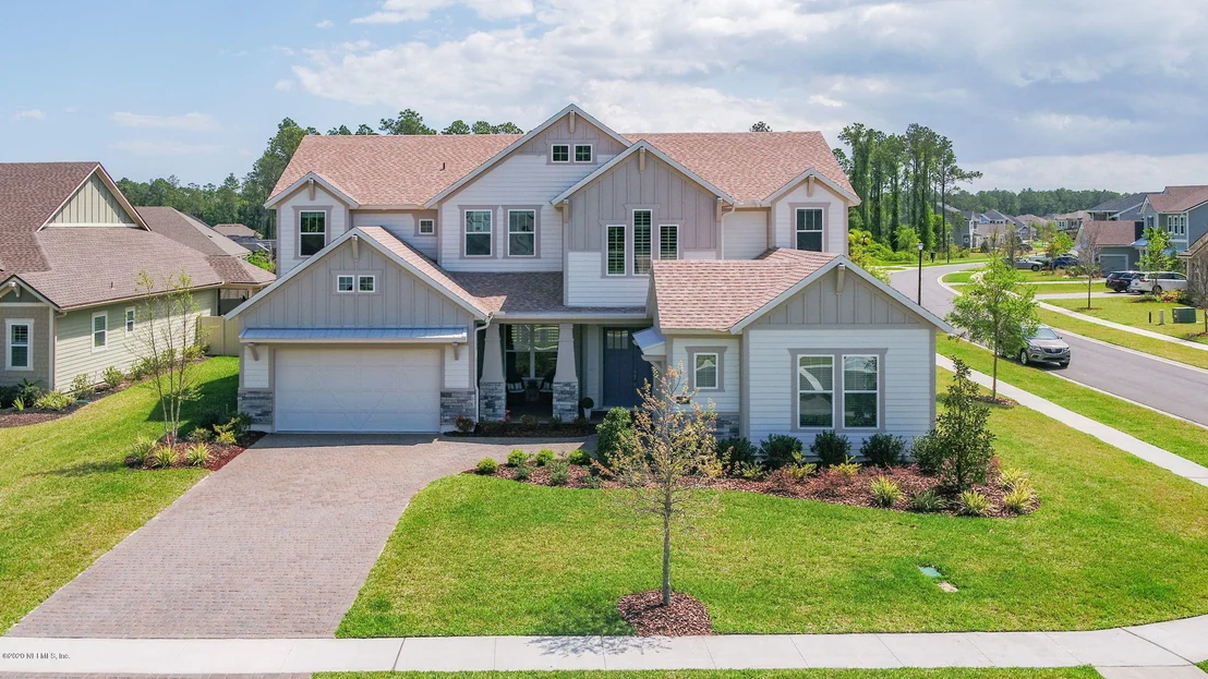 Photo of 386 OUTLOOK Drive