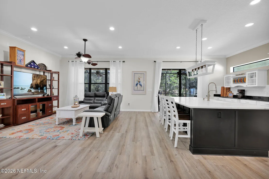 Photo of 113 CORNWALL Drive