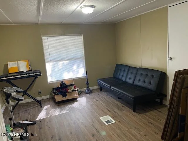 Photo of 814 ANNETTE Avenue