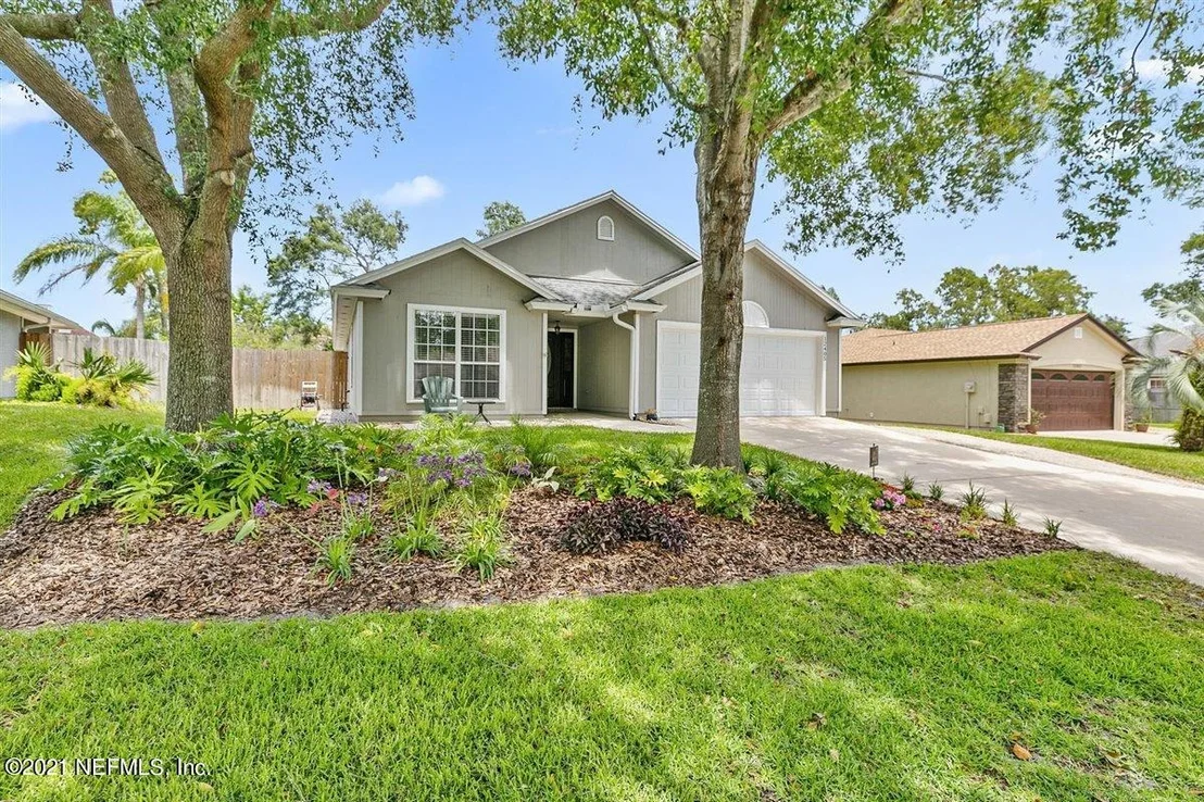 Photo of 12405 EAGLES CLAW Lane