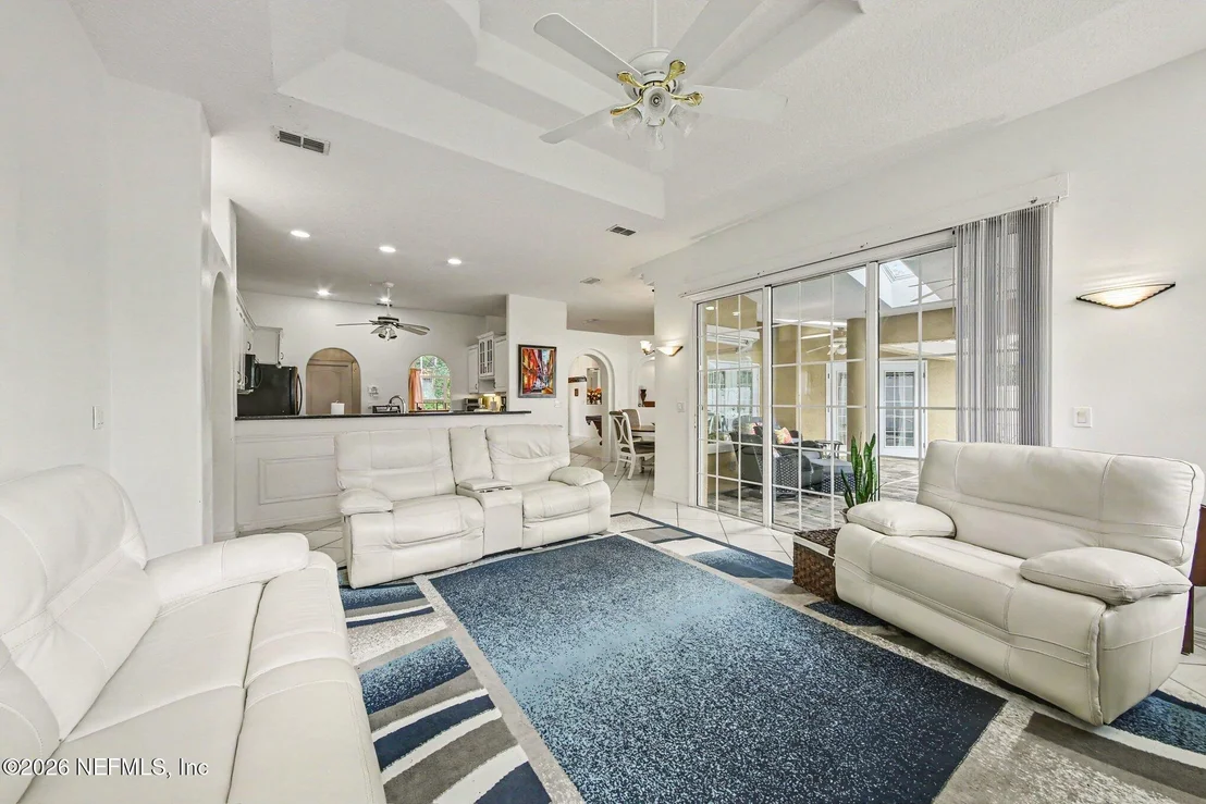 Photo of 7 EDWARD Drive