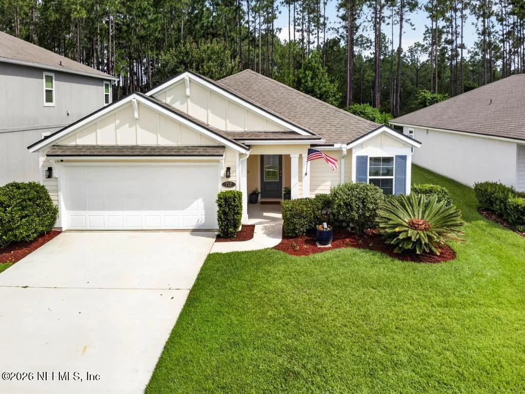 Photo of 717 SHETLAND Drive