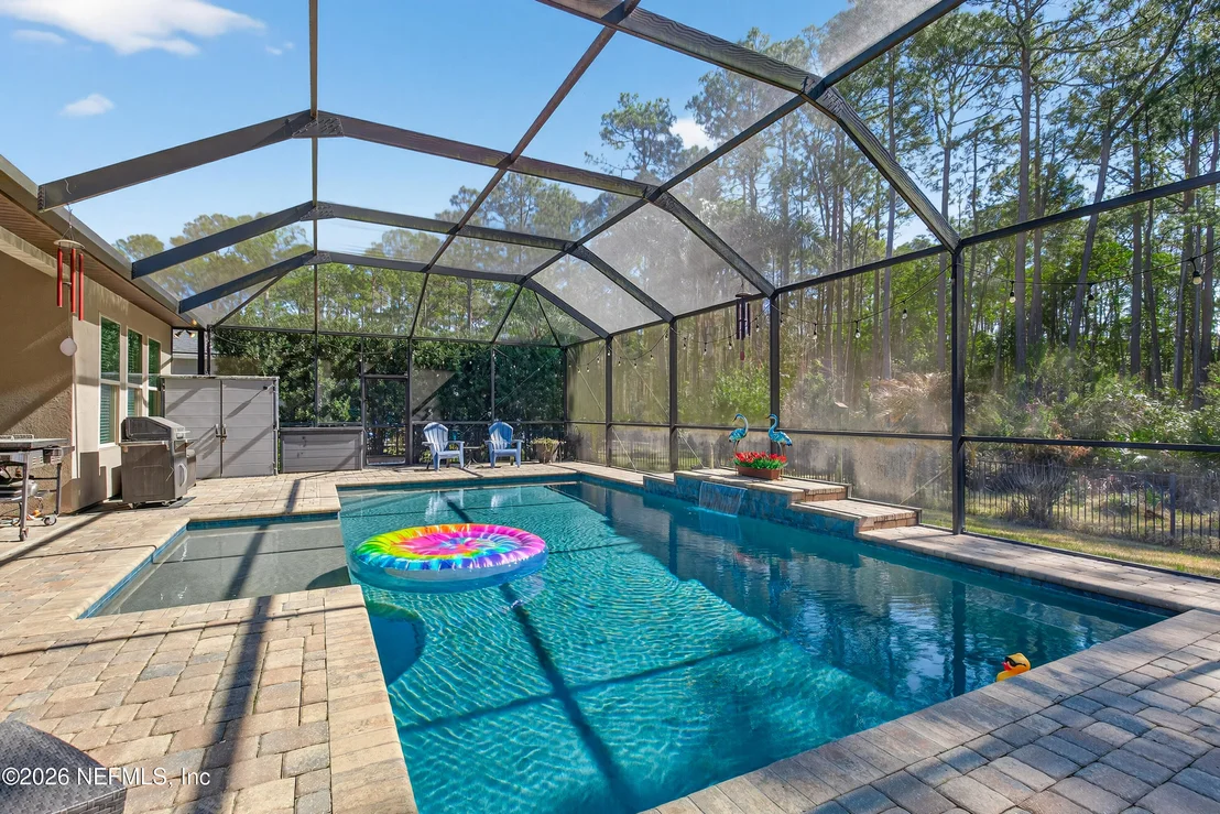 Photo of 127 EAGLE ROCK Drive
