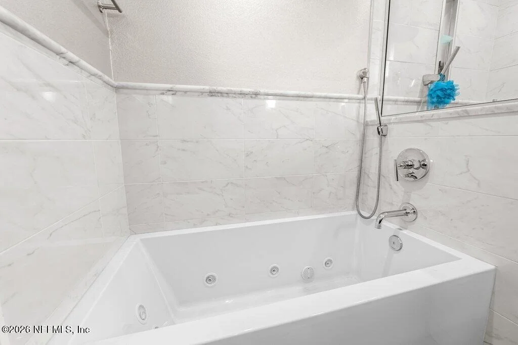 Photo of 5762 HESTON Road