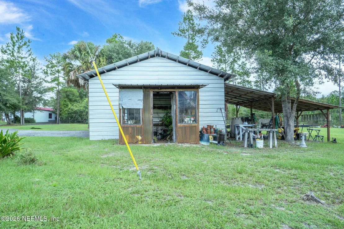 Photo of 272785 MURRHEE Road