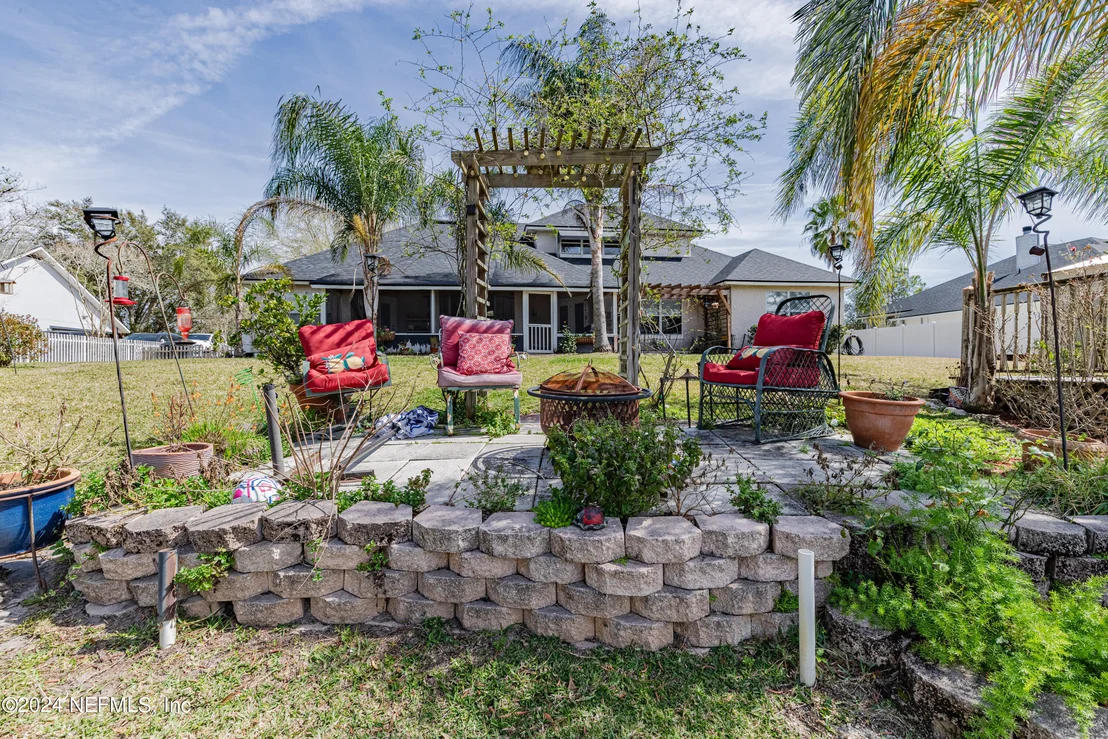 Photo of 4680 SADDLEHORN Trail