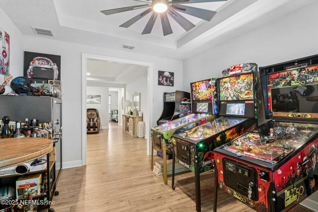 Photo of 576 MARQUESA Circle