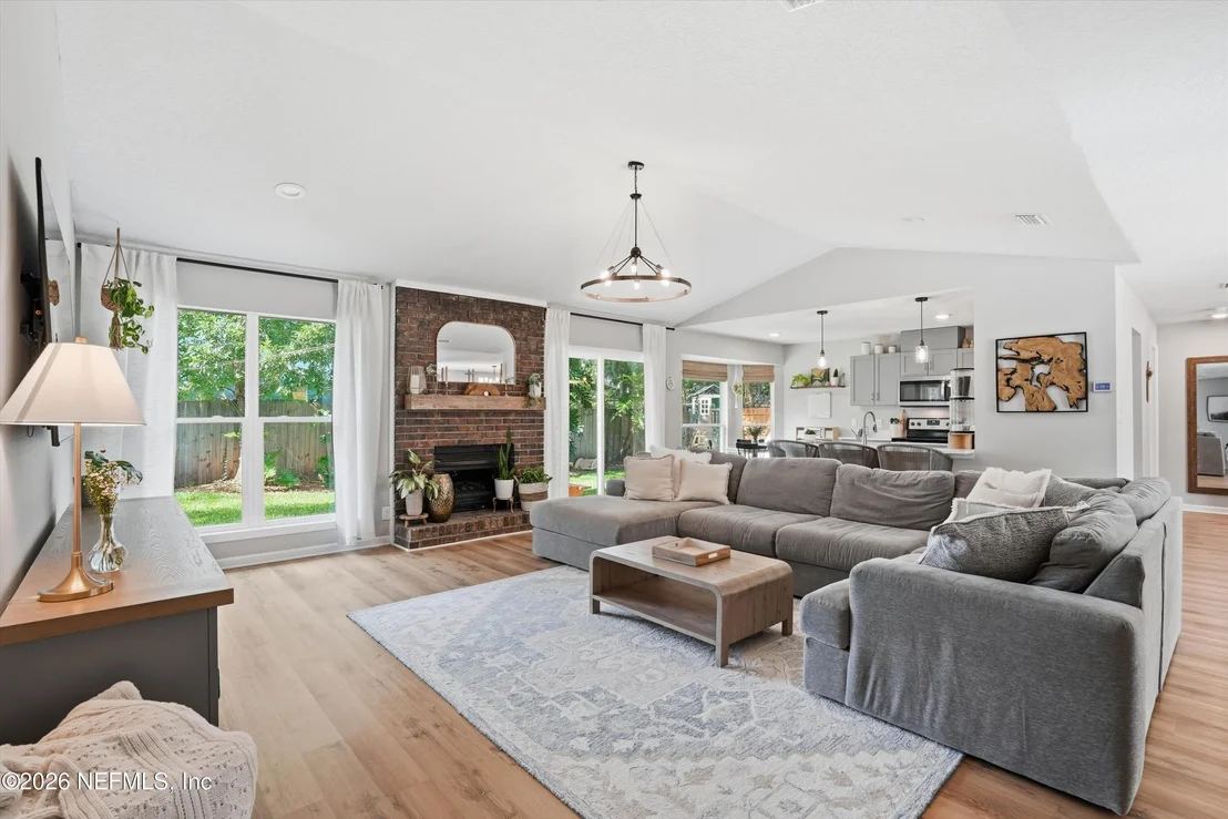 Photo of 470 KEVIN Drive
