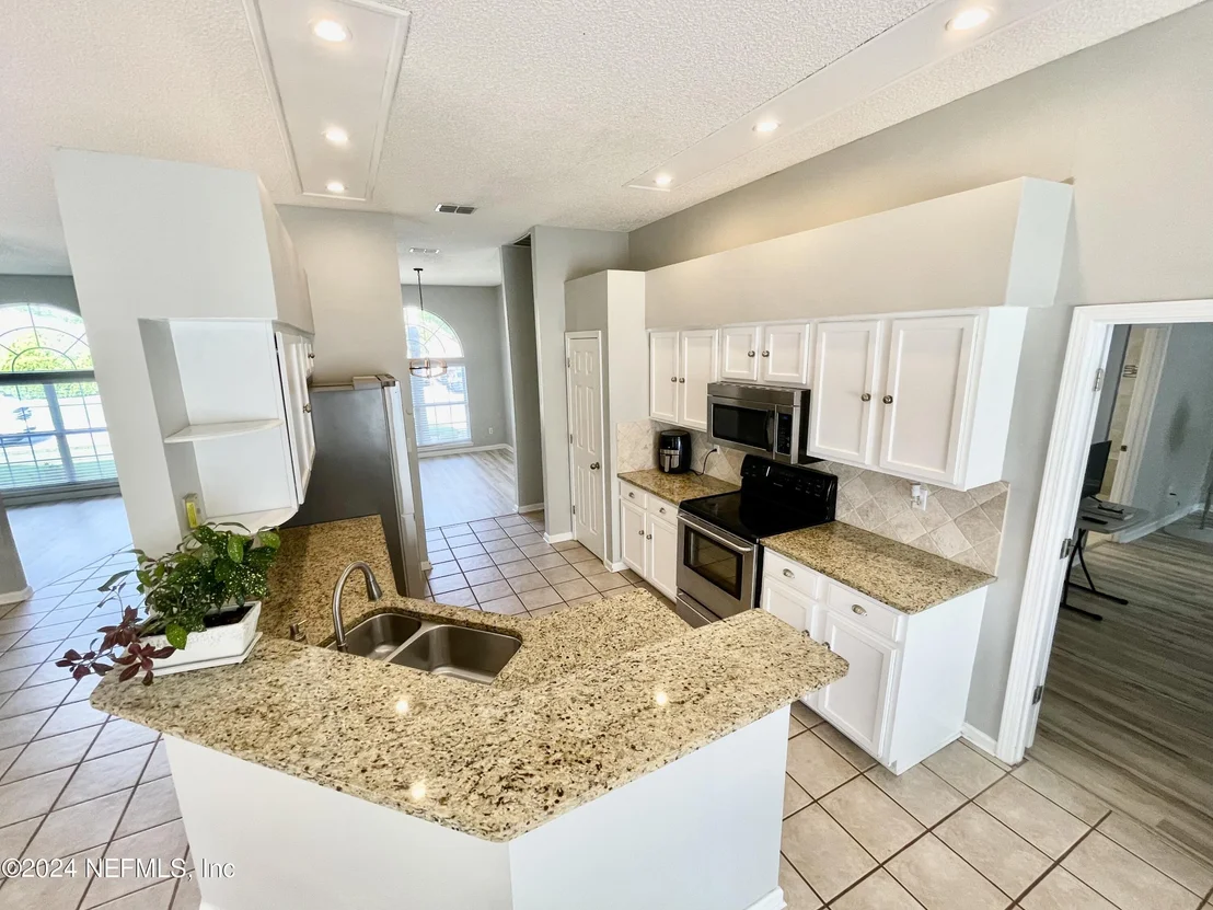 Photo of 1404 GIBRALTER Lane