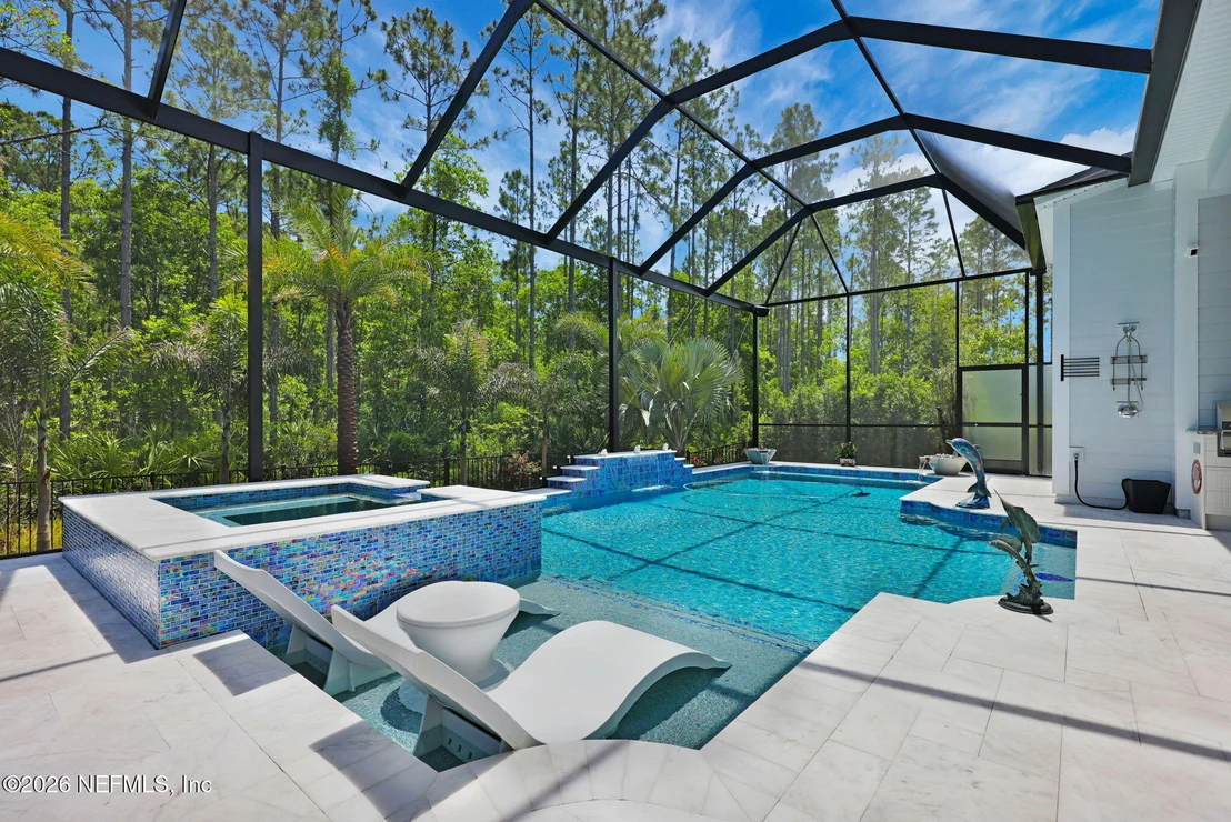 Photo of 375 SEAGROVE Drive