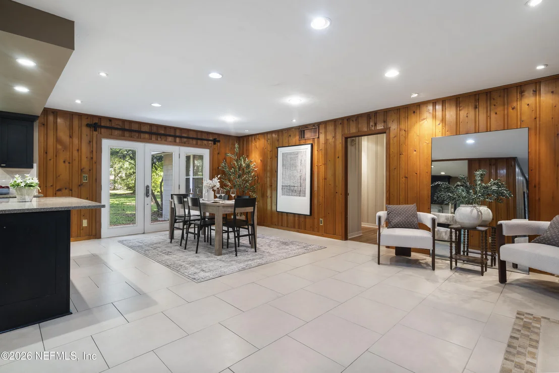 Photo of 1753 JORK Road