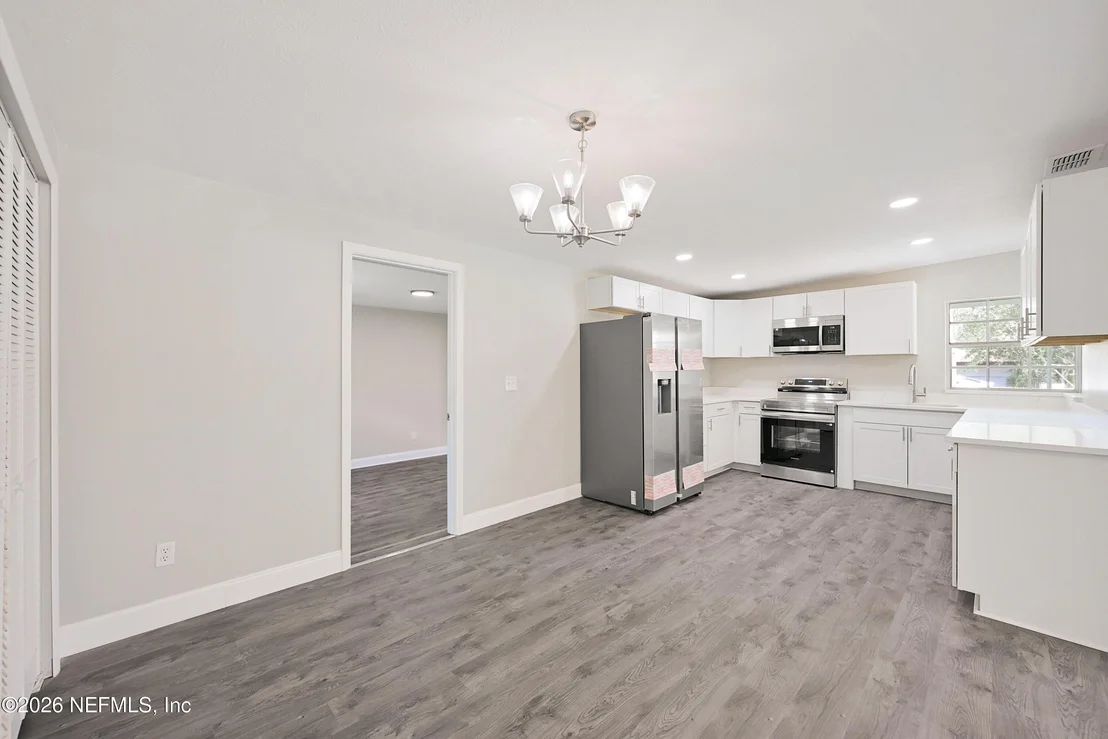 Photo of 772 ALVIS Road