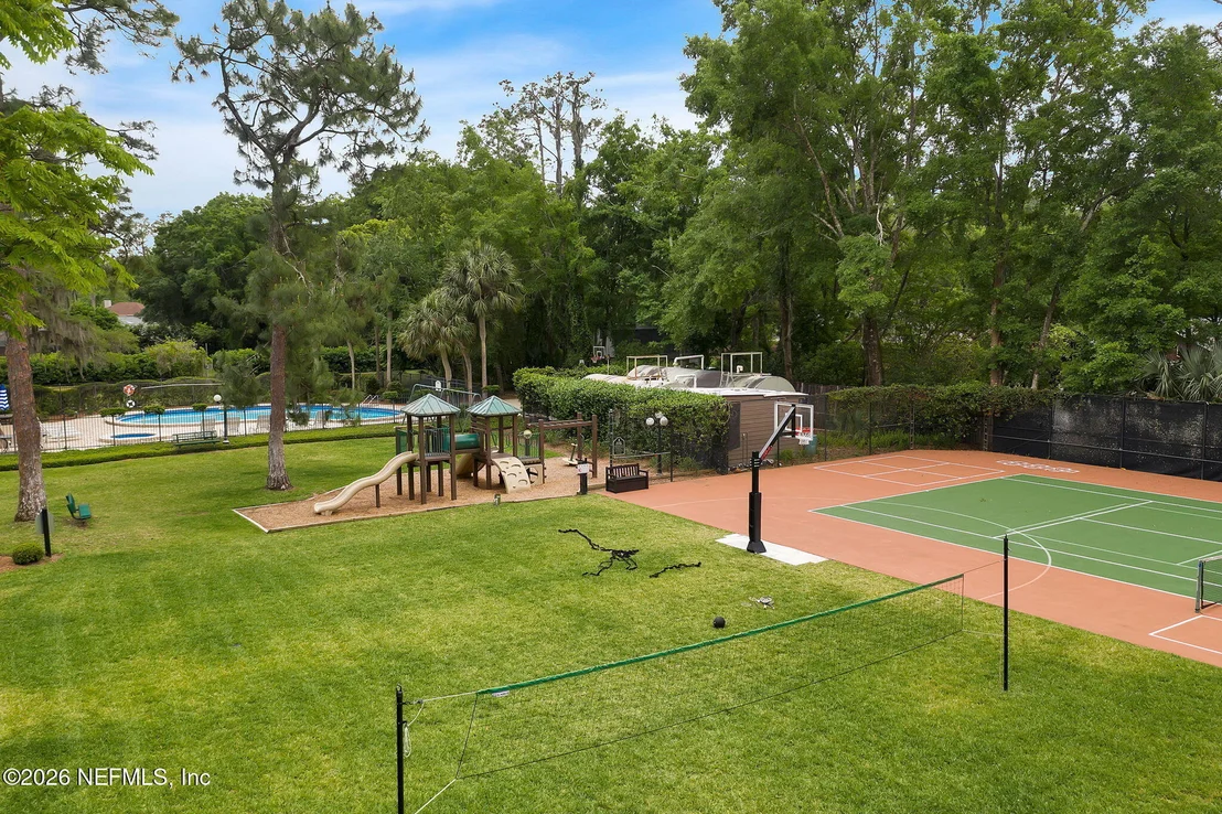 Photo of 1076 MAINSAIL Lane