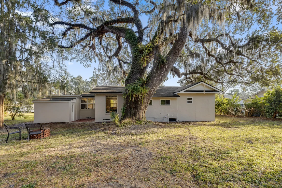 Photo of 1508 FERNDALE Place