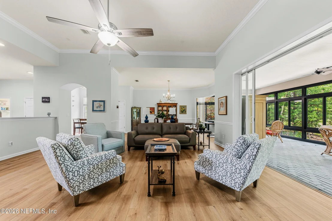 Photo of 1015 GREEN PINE Circle