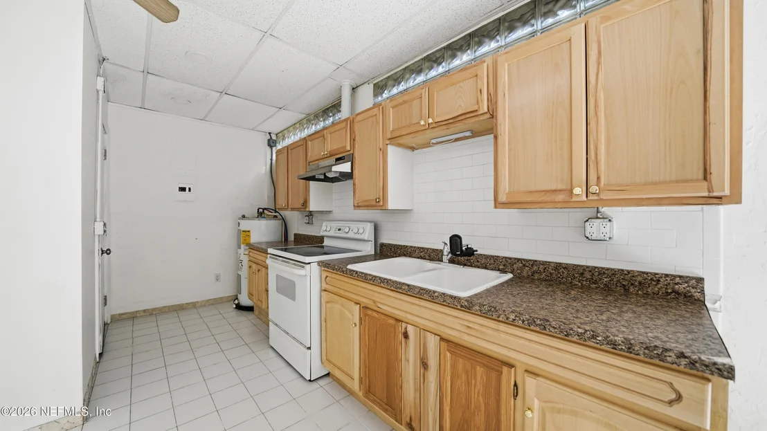 Photo of 17 AVILES Drive