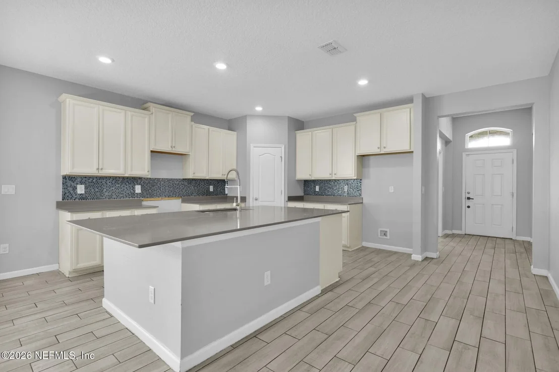 Photo of 3996 ARBOR MILL Circle